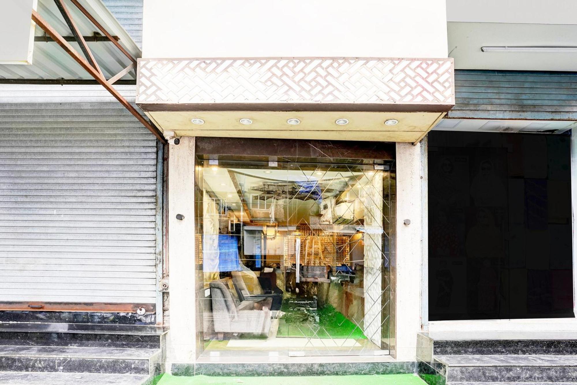 오요 22683 호텔 파크 팰리스 뭄바이 외부 사진
